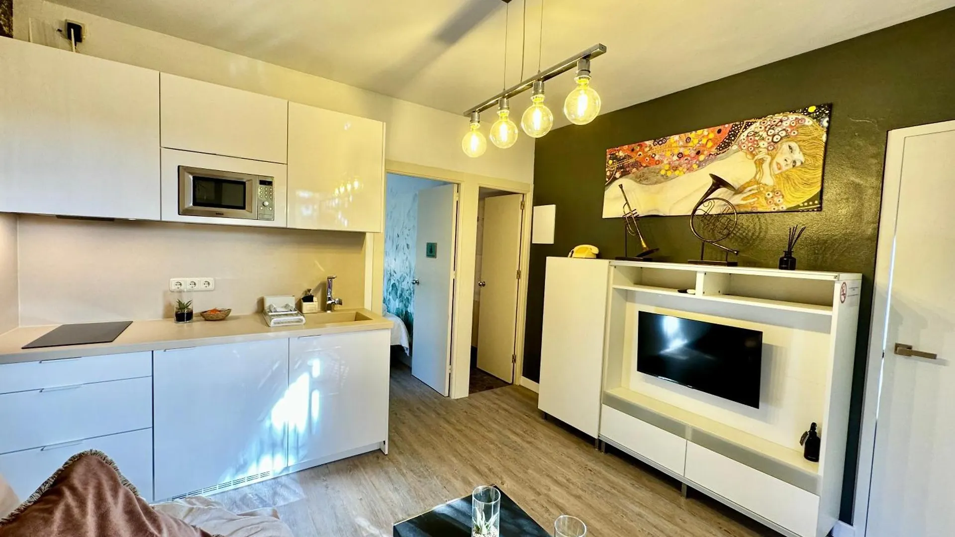 Golden Mile Apartment Near To Puerto Banus - Eaw Homes Marbella Spain
